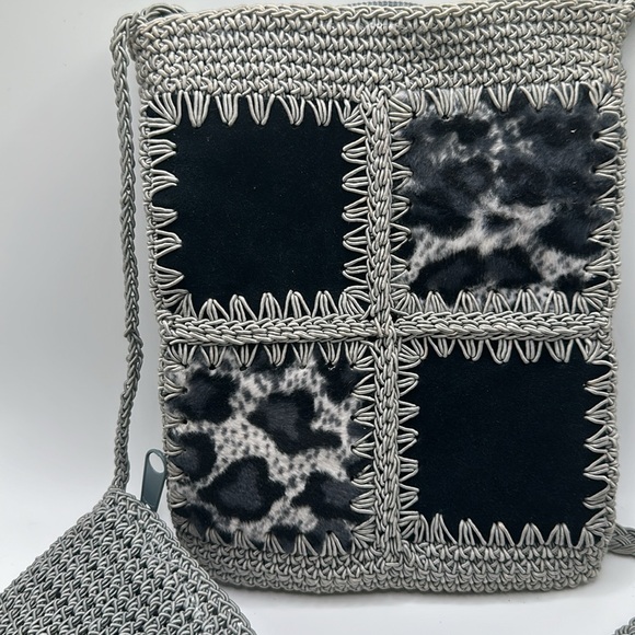 Crochet gray patchwork crossbody purse and coin purse - Picture 5 of 9